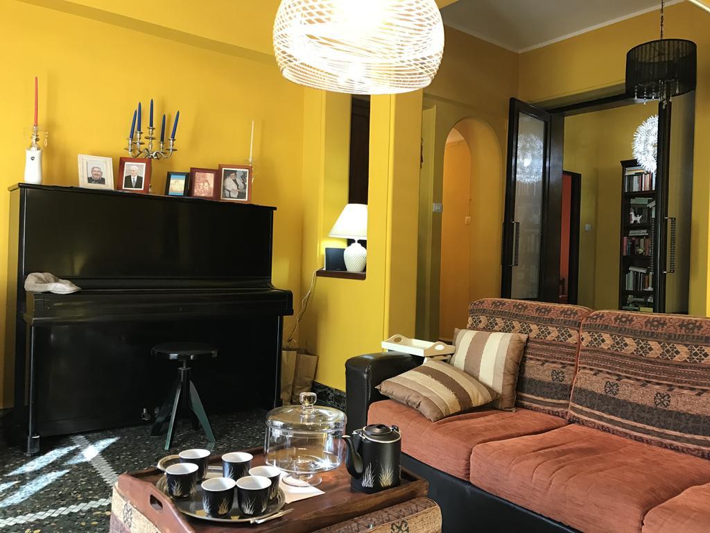 B&B In Centro Кальярі Екстер'єр фото